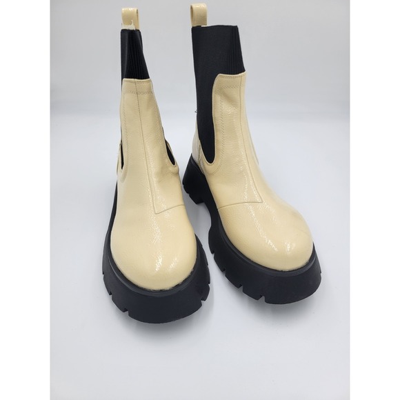 Circus by Sam Edelman Shoes - Circus By Sam Edelman Women's Boots Eggshell Patent Ankle Boot Sz 10 (New)